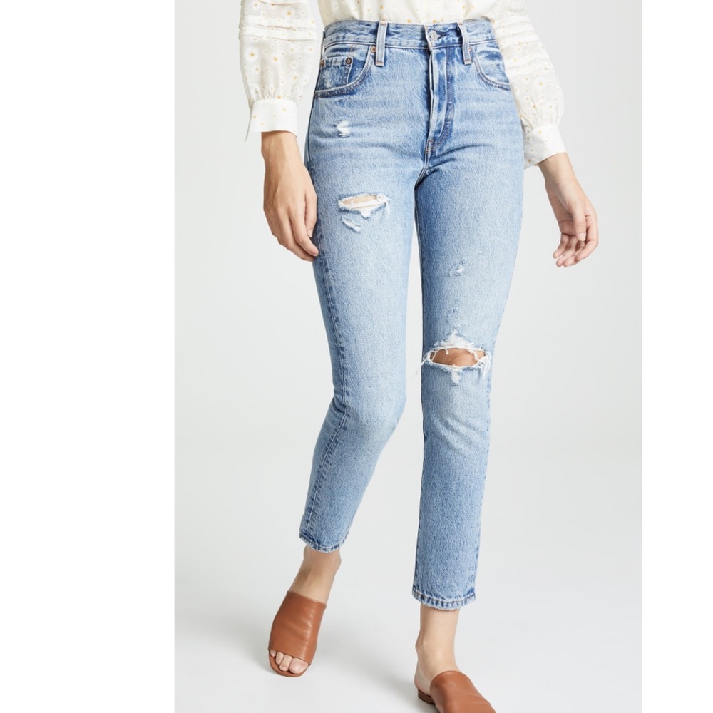 Levi’s 501s Distressed Medium Wash Jeans